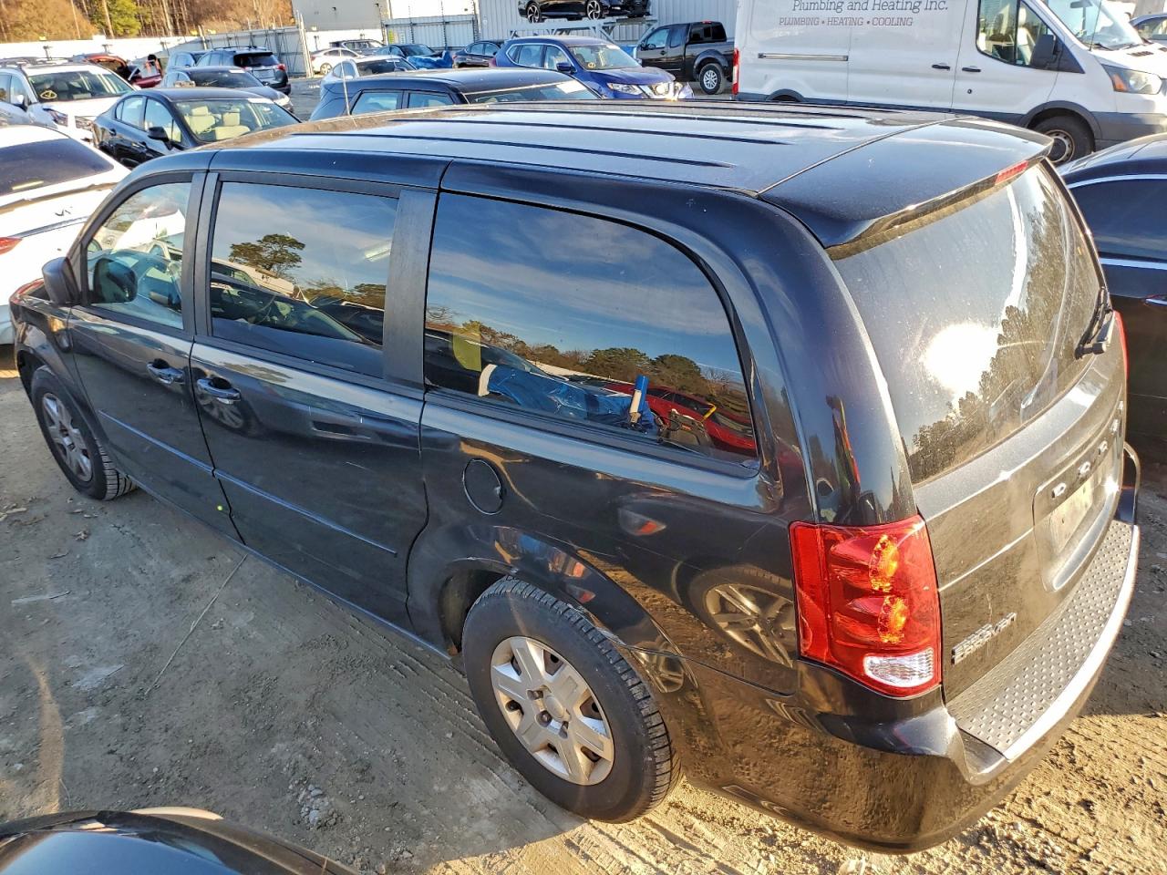 2011 DODGE GRAND CARAVAN EXPRESS photo 2