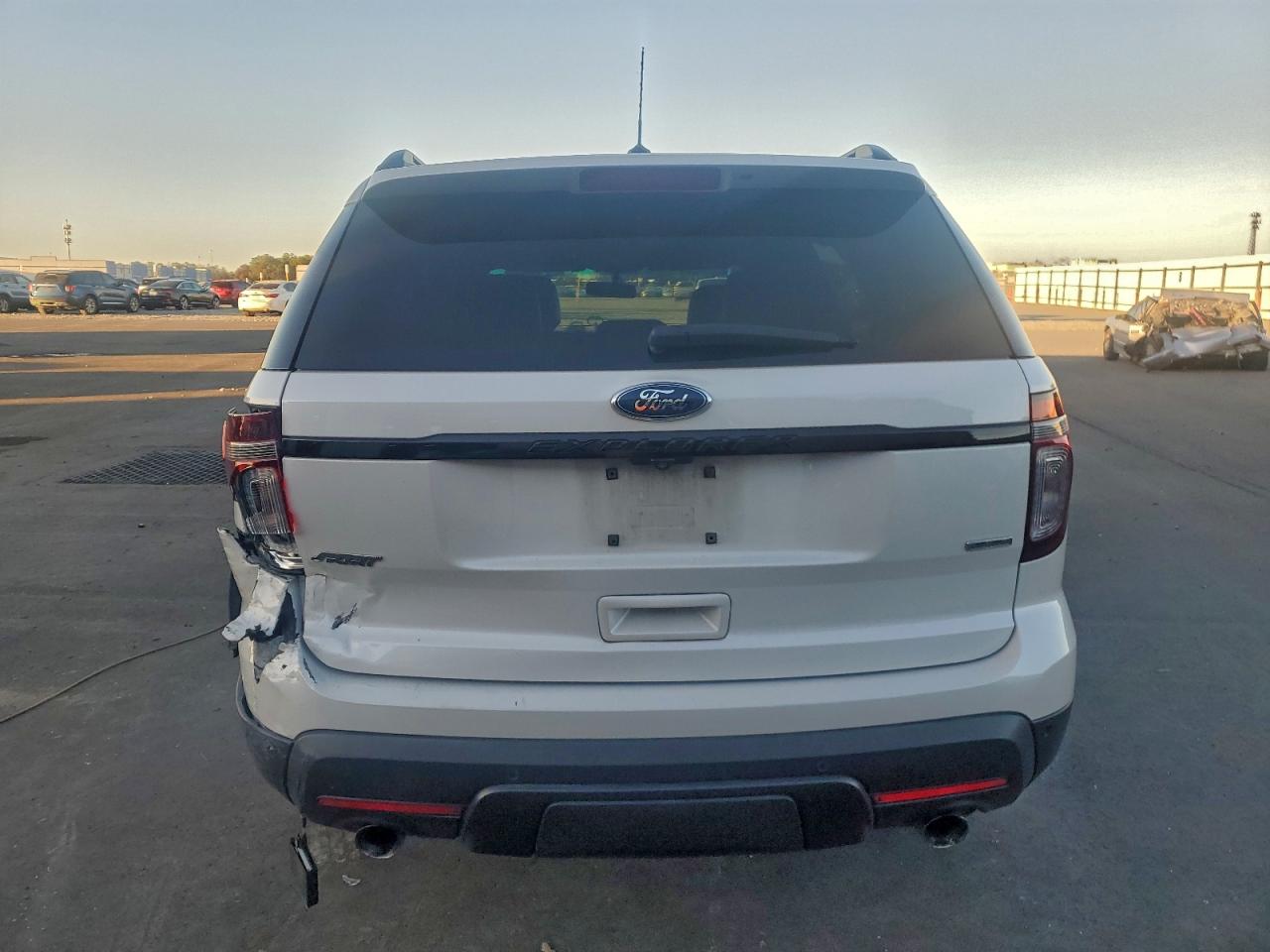 2014 FORD EXPLORER SPORT photo 6