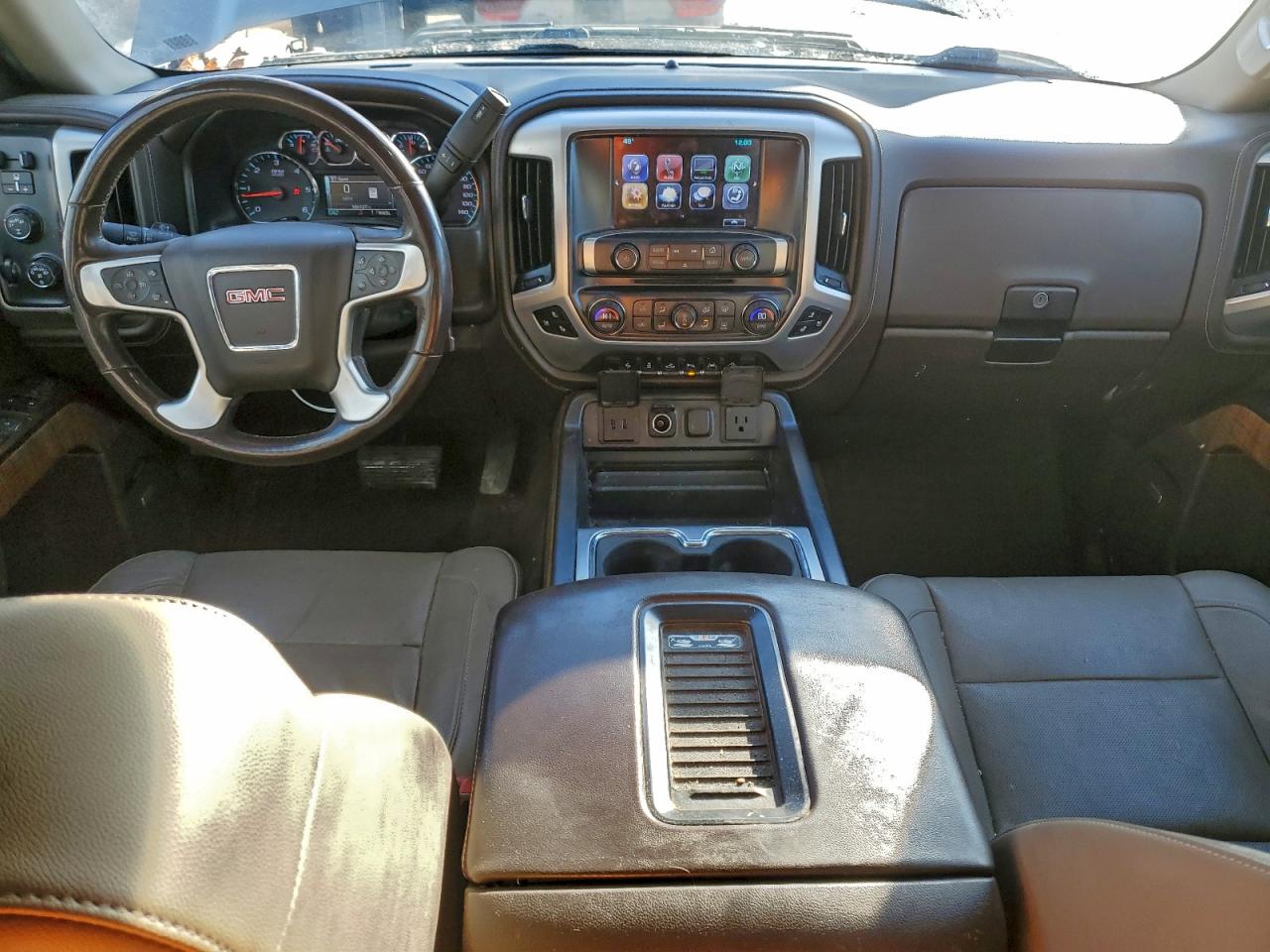 2017 GMC SIERRA K1500 SLT photo 8