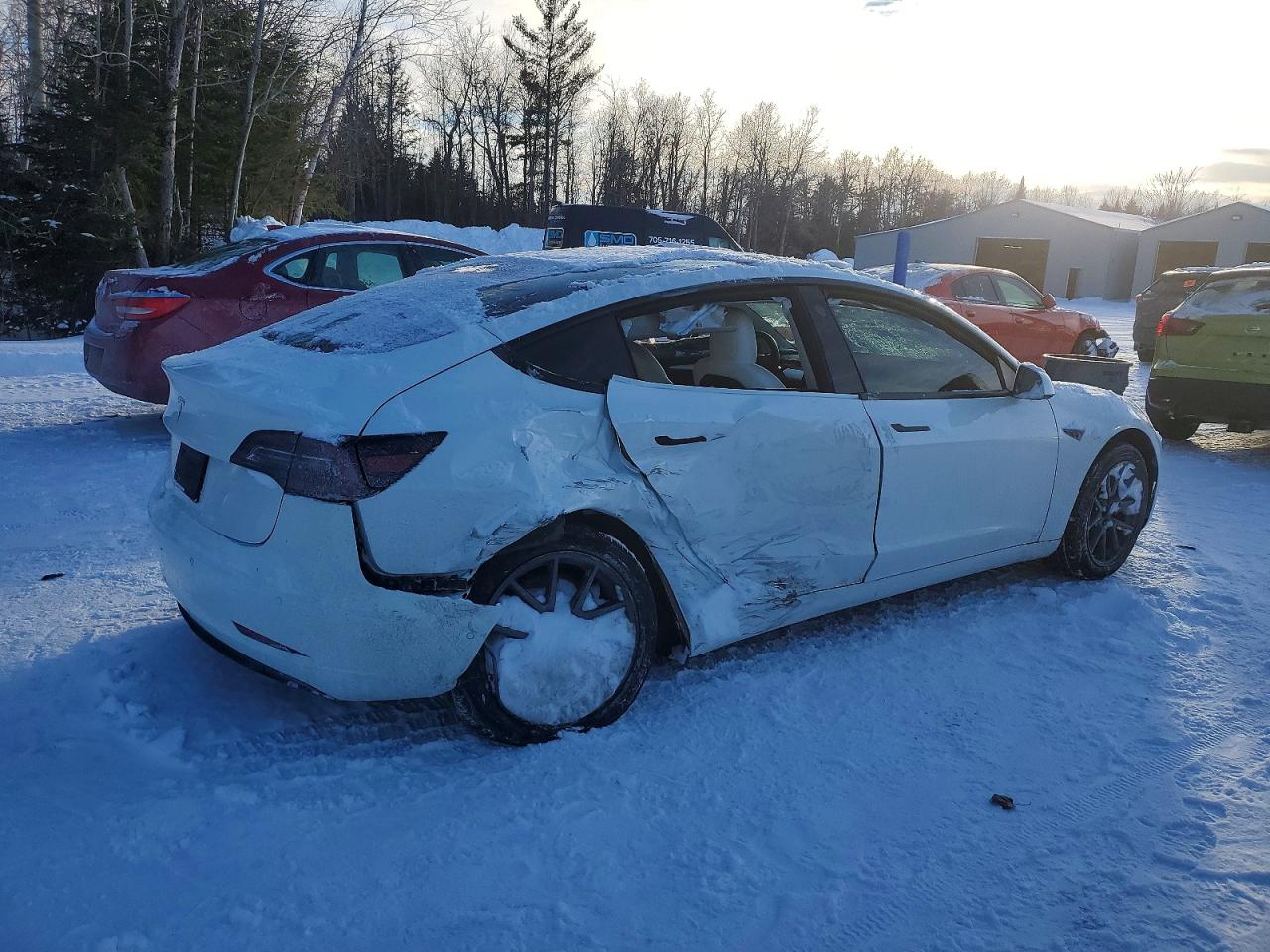 2022 TESLA MODEL 3 photo 3