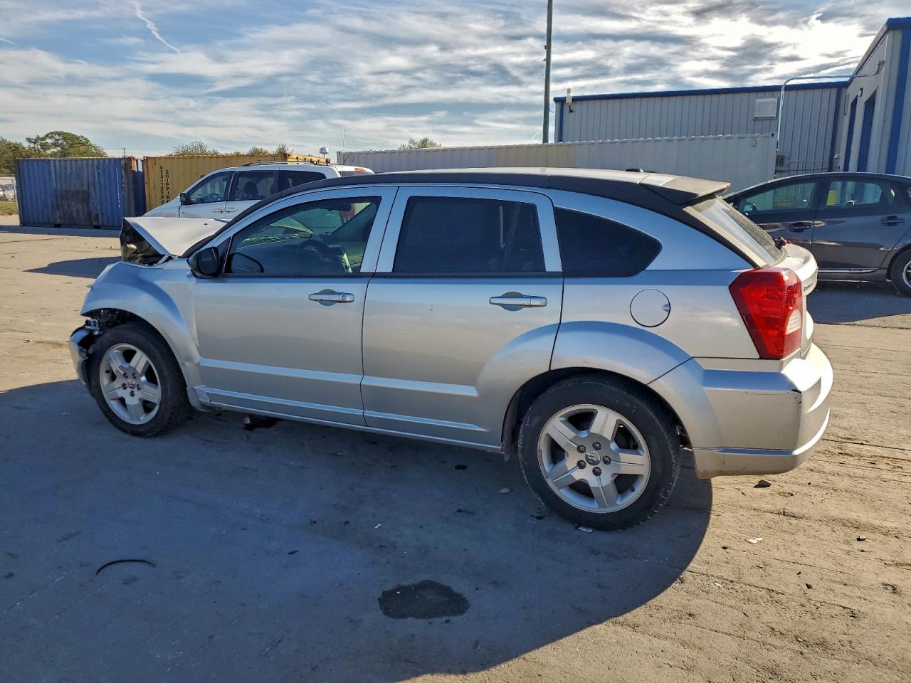 2009 DODGE CALIBER SXT photo 2