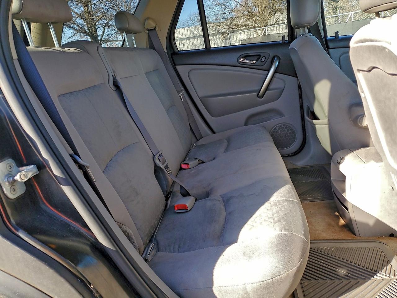 2007 SATURN VUE photo 11