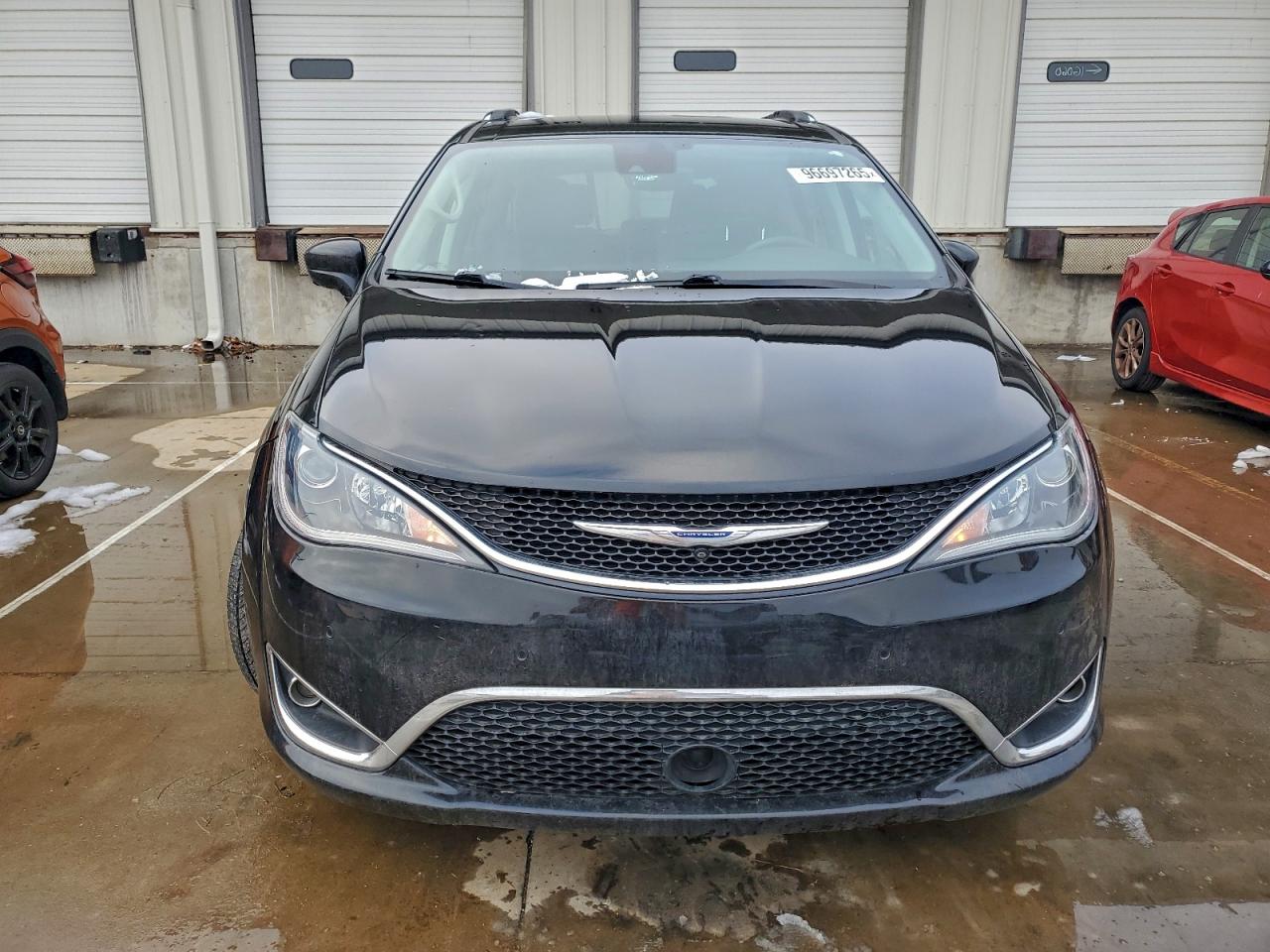 2019 CHRYSLER PACIFICA TOURING L PLUS photo 5