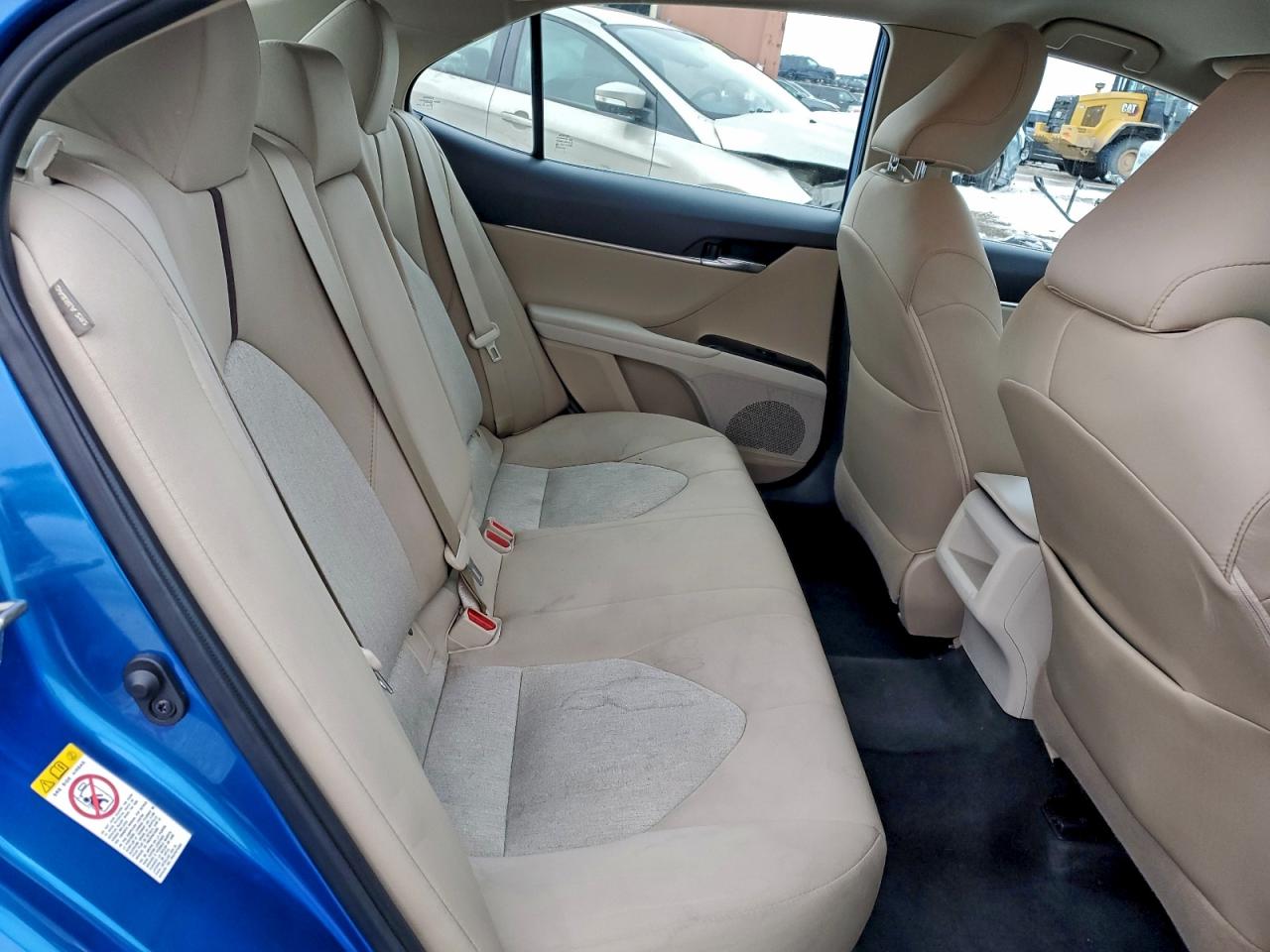 2019 TOYOTA CAMRY L photo 10