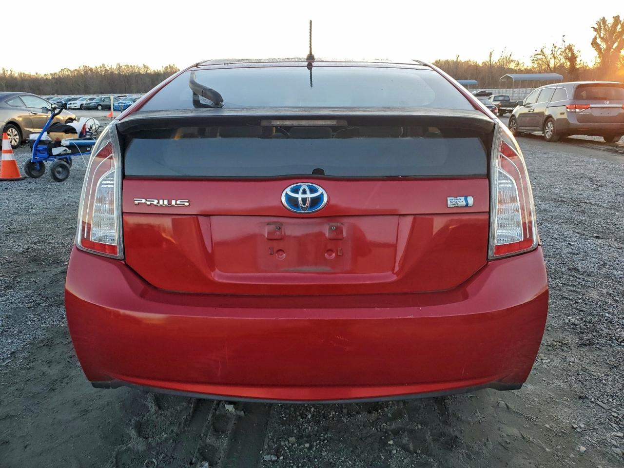 2012 TOYOTA PRIUS photo 6