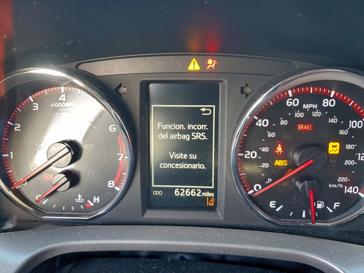 2018 TOYOTA RAV4 SE photo 9