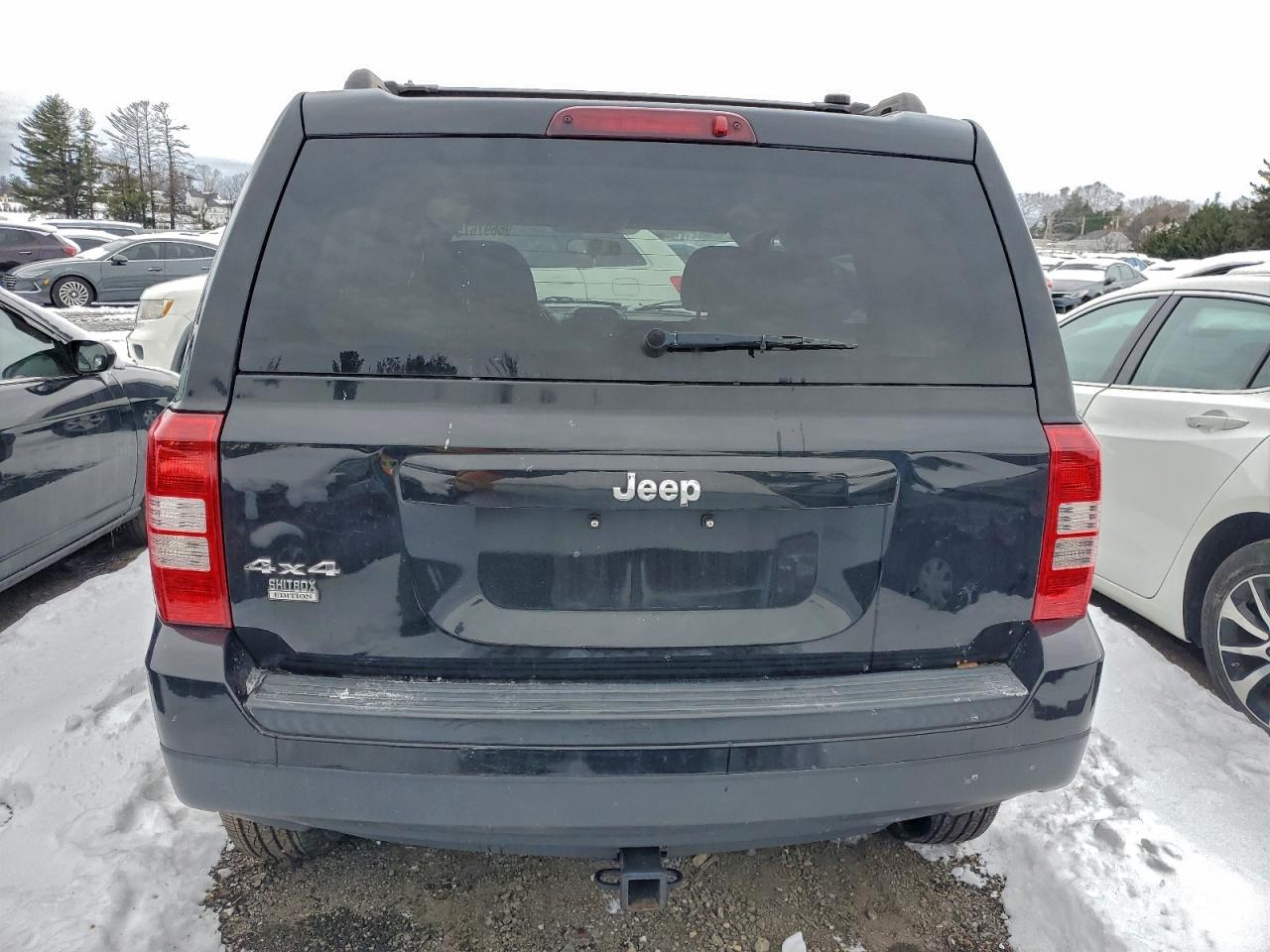2014 JEEP PATRIOT SPORT photo 6