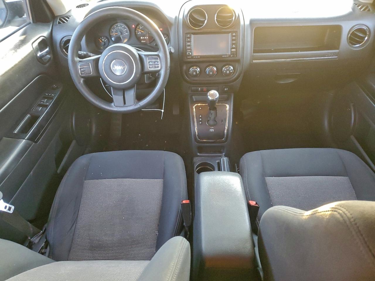 2014 JEEP PATRIOT SPORT photo 8