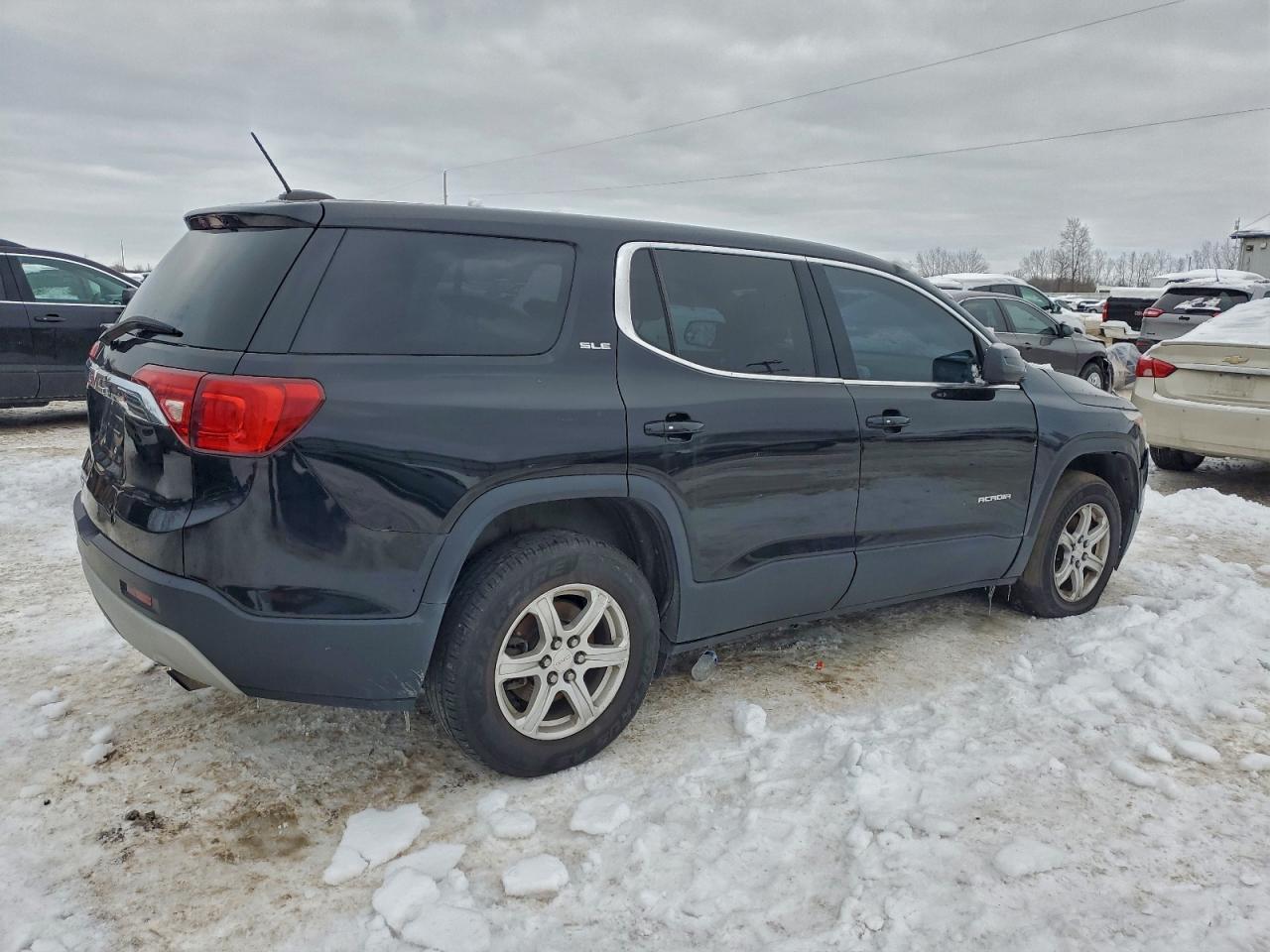 2019 GMC ACADIA SLE photo 3