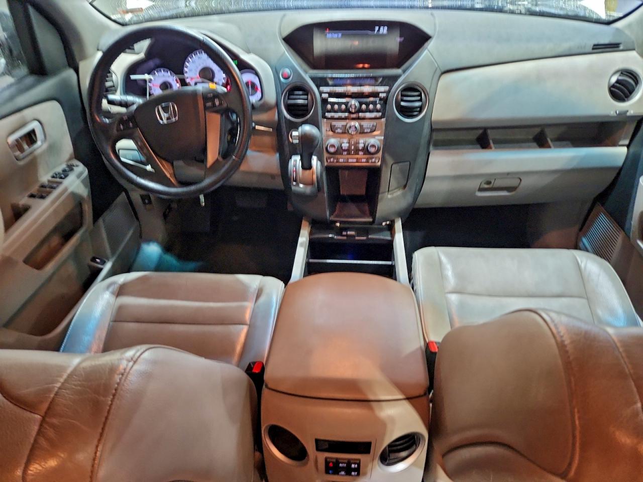 2015 HONDA PILOT EXL photo 8