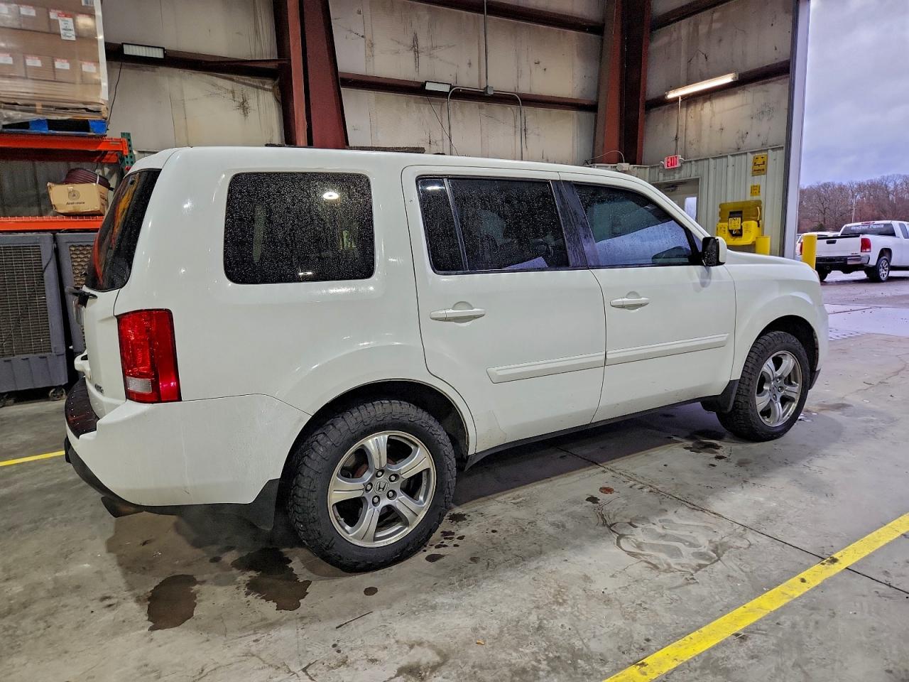 2015 HONDA PILOT EXL photo 3