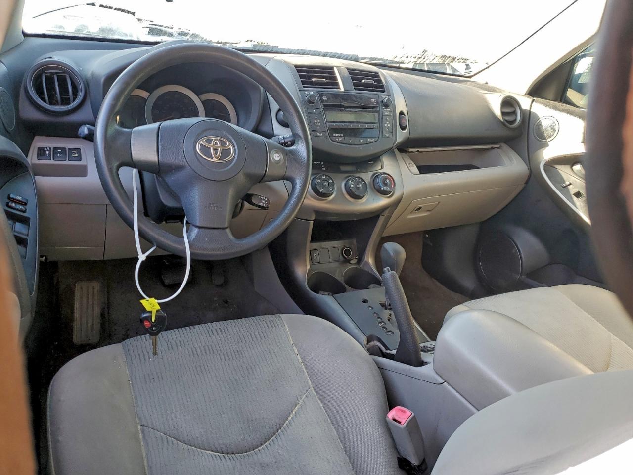 2009 TOYOTA RAV4 photo 8