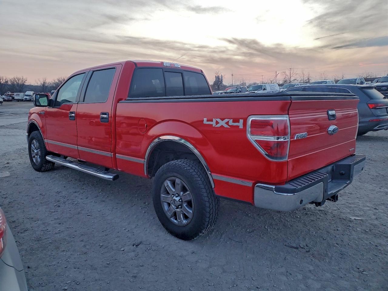 2013 FORD F150 SUPERCREW photo 2