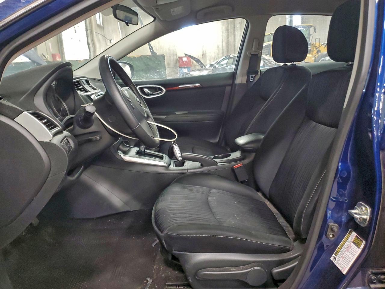 2019 NISSAN SENTRA S photo 7