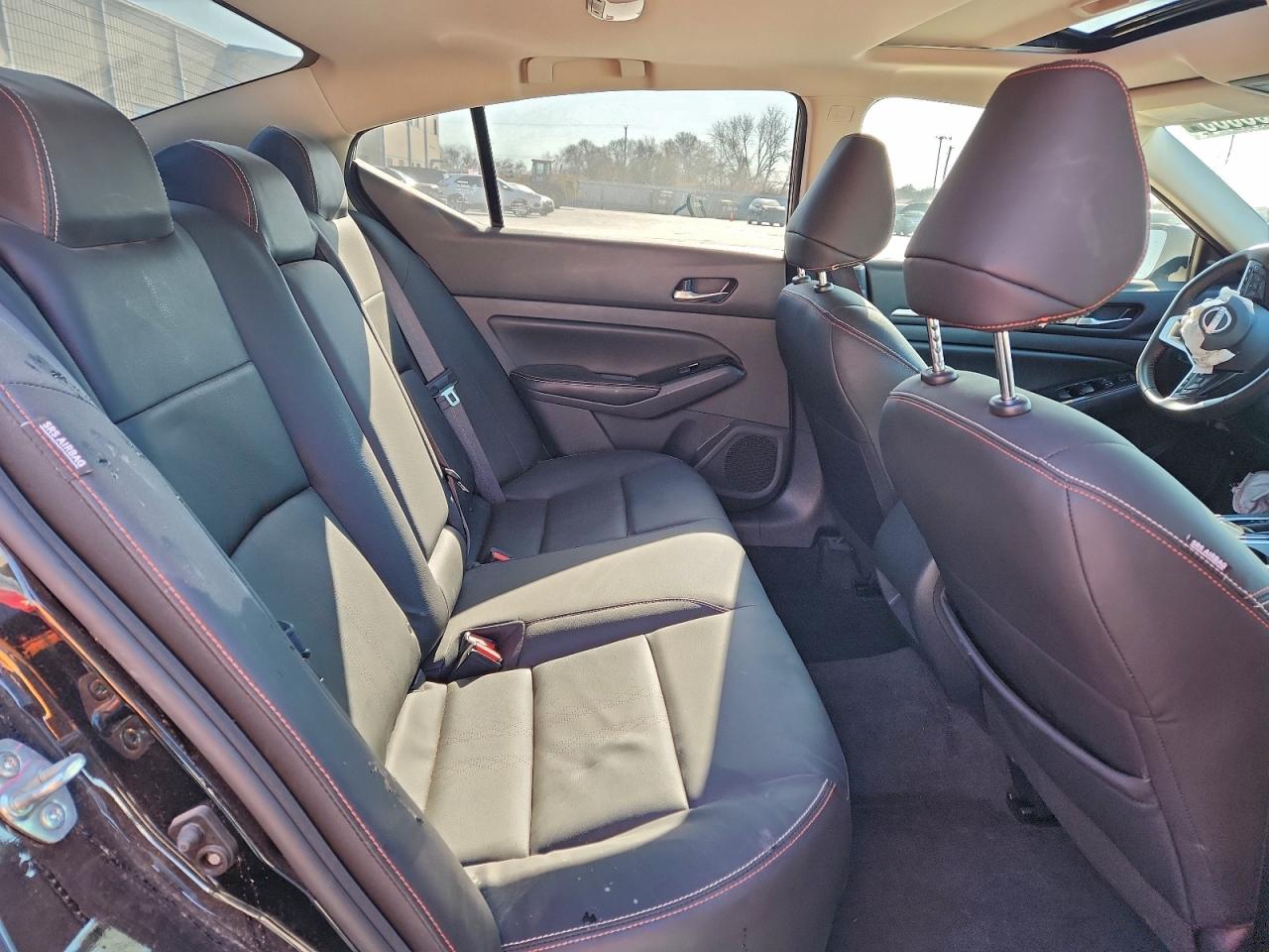2024 NISSAN ALTIMA 2.5 SR photo 10