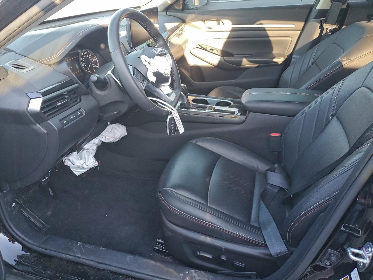 2024 NISSAN ALTIMA 2.5 SR photo 7