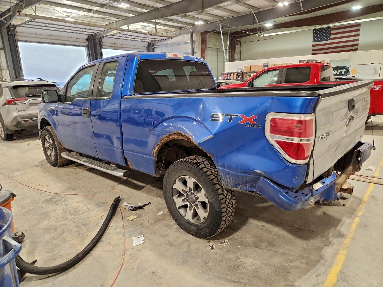 2013 FORD F150 SUPER CAB photo 2