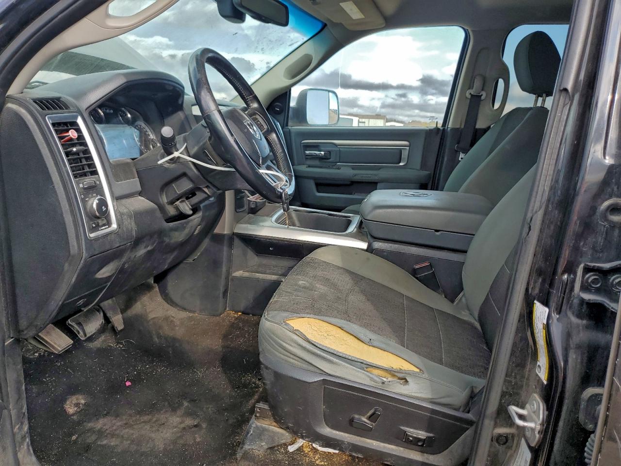 2016 RAM 2500 SLT photo 7