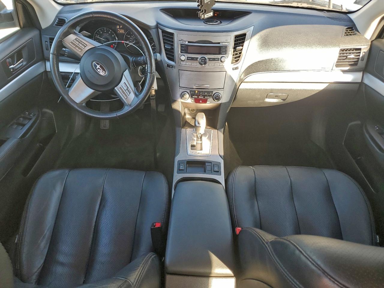2011 SUBARU LEGACY 2.5I PREMIUM photo 8