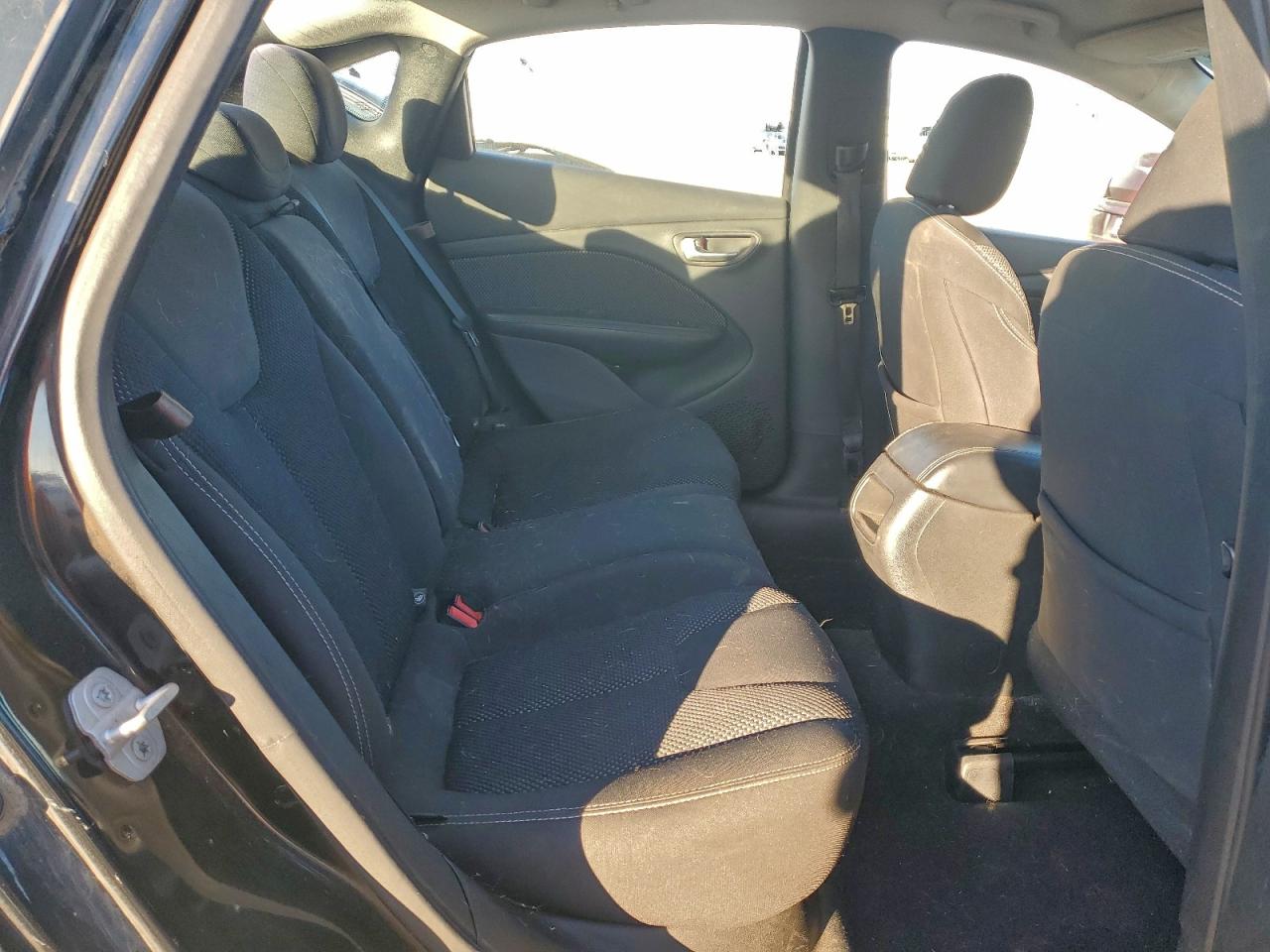 2015 DODGE DART SXT photo 10