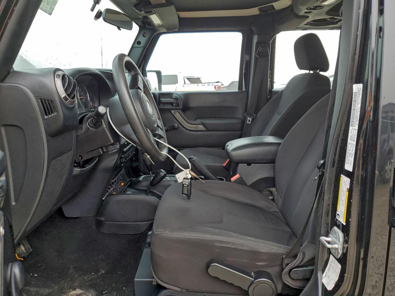 2013 JEEP WRANGLER UNLIMITED SPORT photo 7