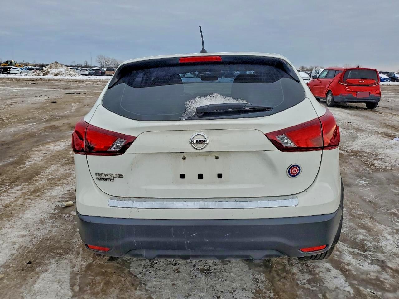 2018 NISSAN ROGUE SPORT S photo 6