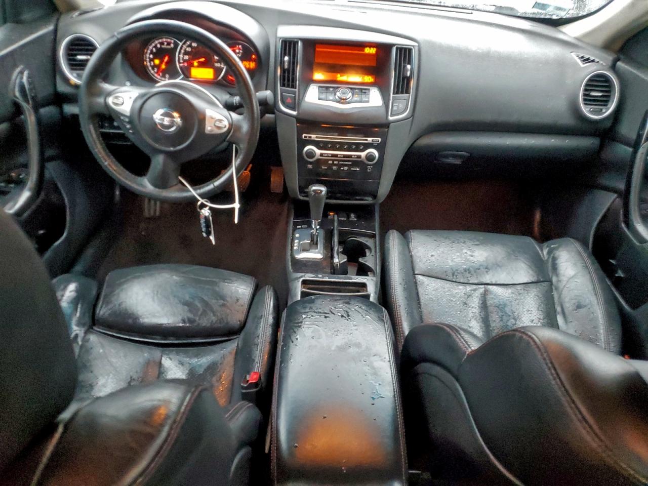 2009 NISSAN MAXIMA 3.5S photo 8