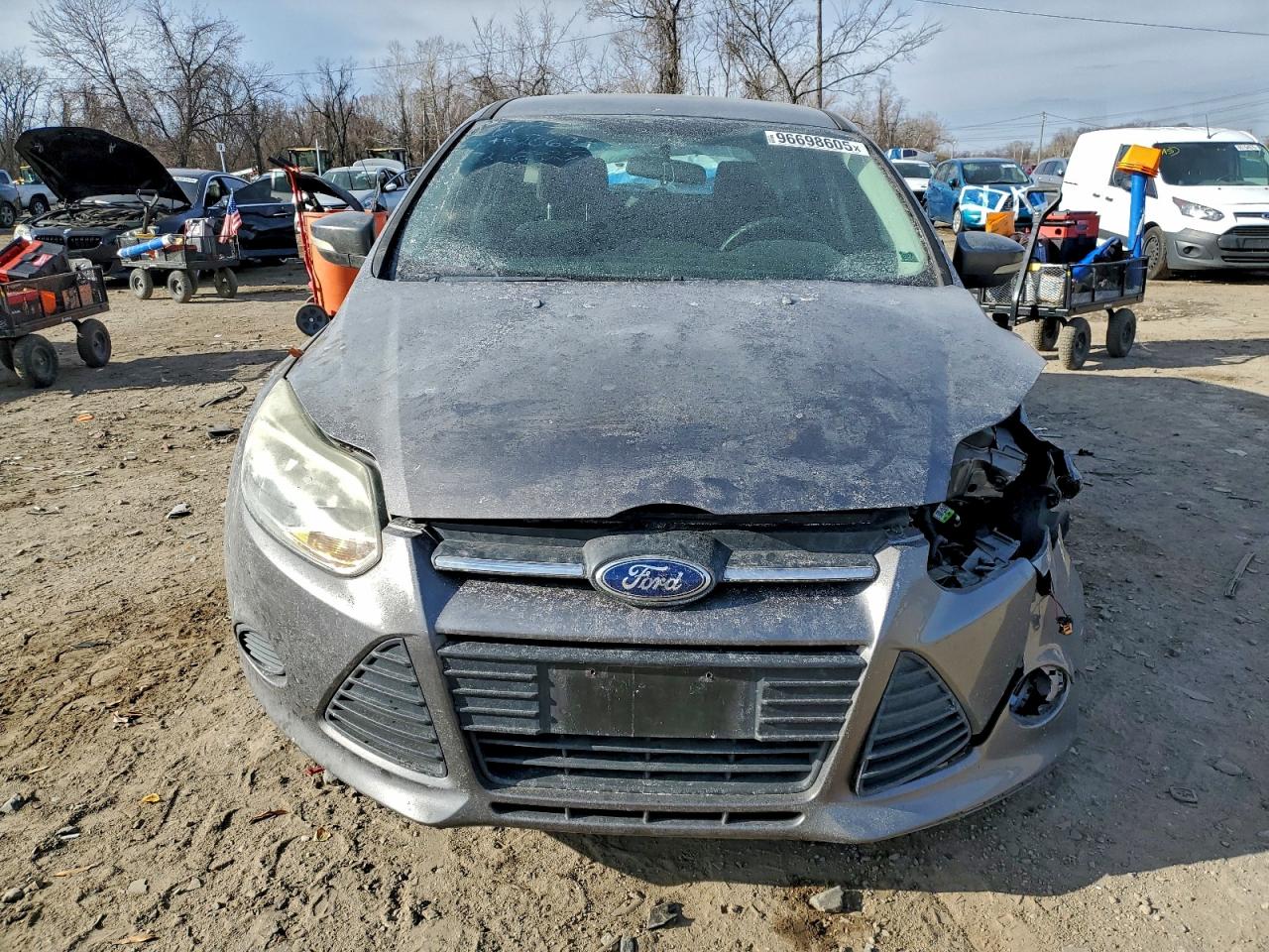 2014 FORD FOCUS SE photo 5