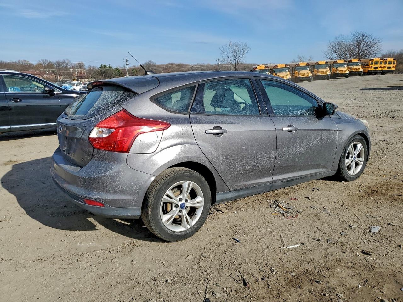 2014 FORD FOCUS SE photo 3