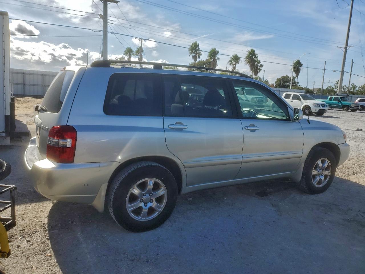 2006 TOYOTA HIGHLANDER LIMITED photo 3