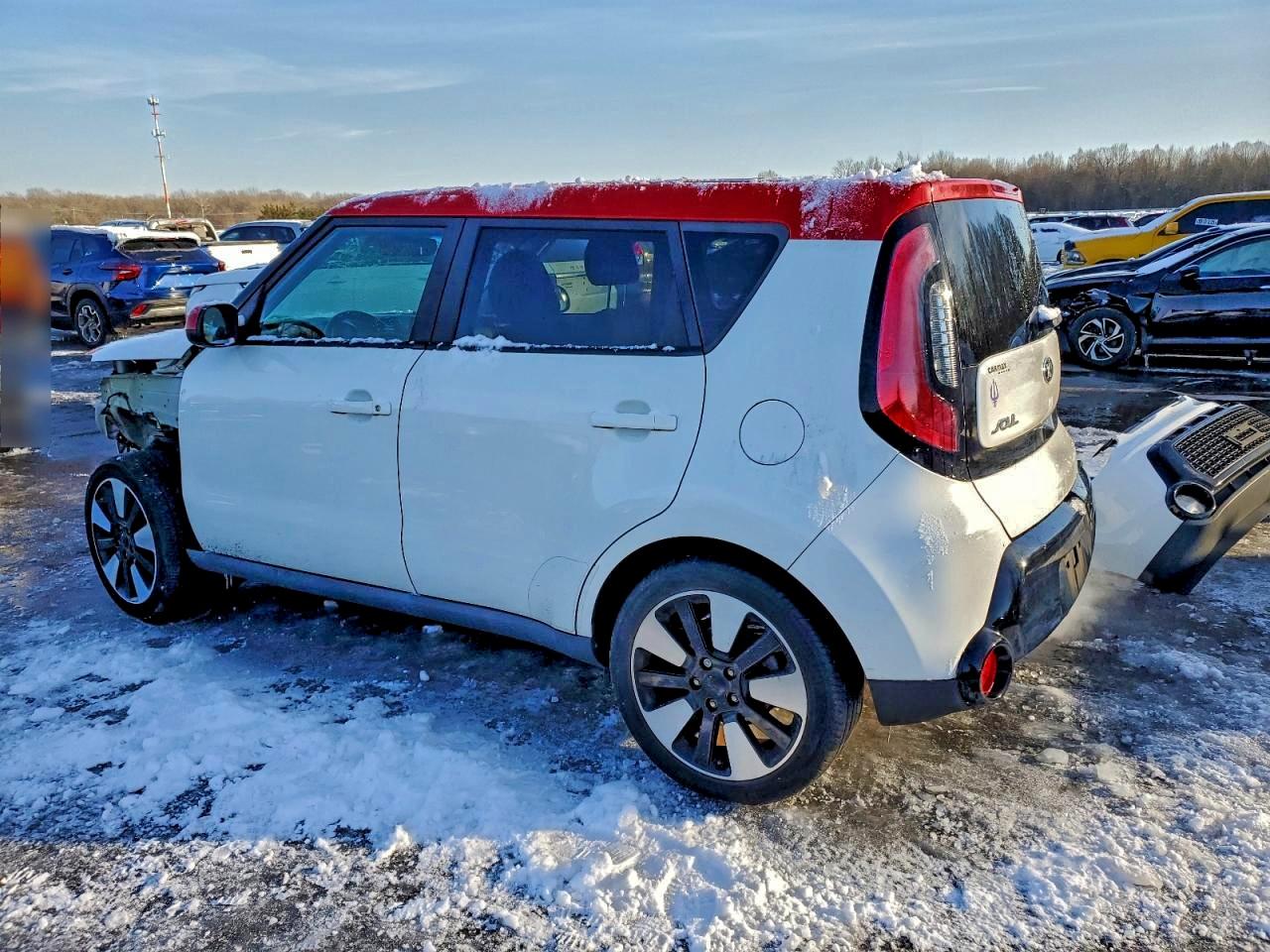 2016 KIA SOUL + photo 2