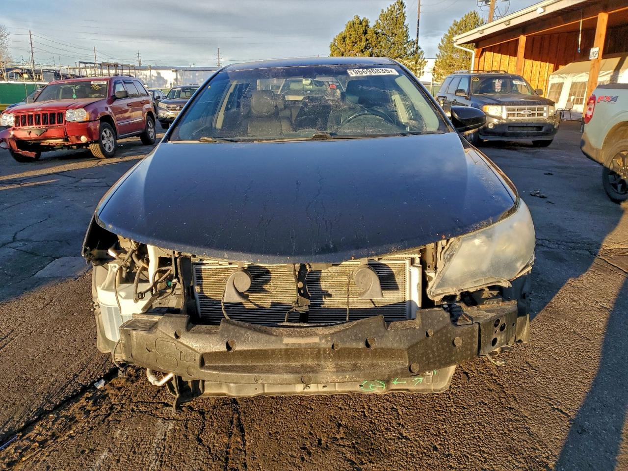 2014 TOYOTA CAMRY L photo 5