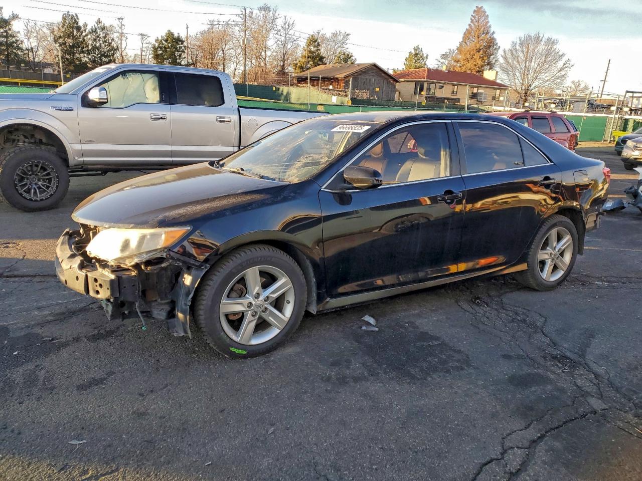 2014 TOYOTA CAMRY