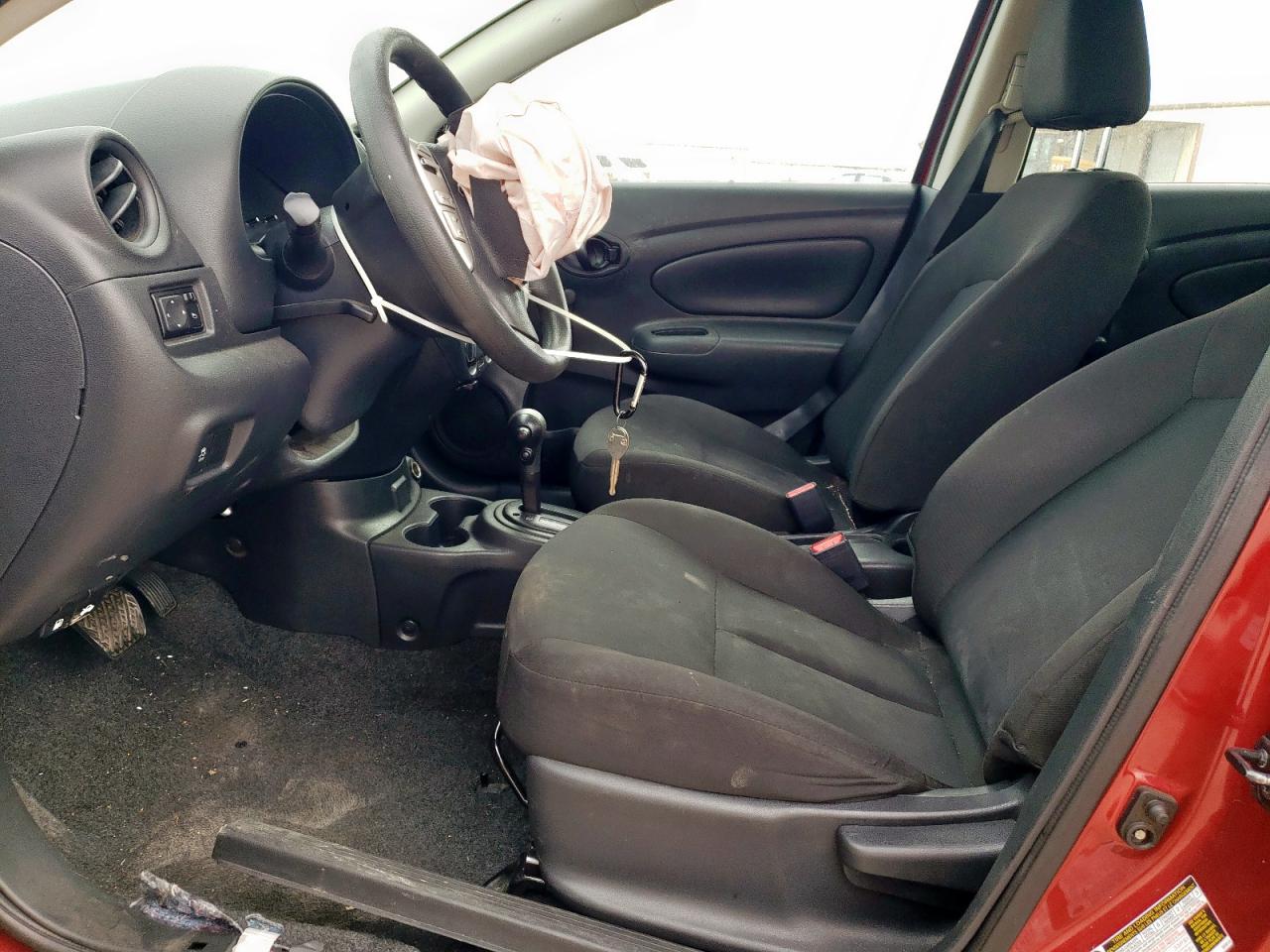 2018 NISSAN VERSA S photo 7