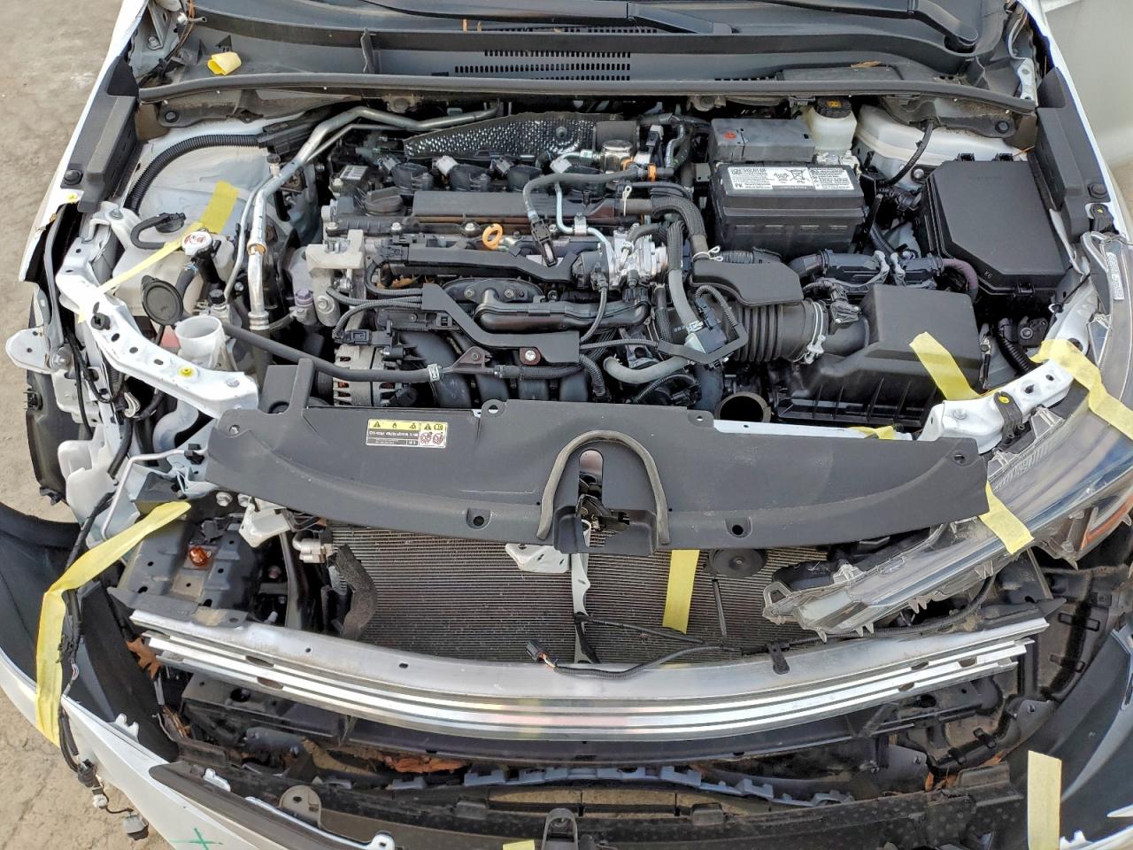 2023 TOYOTA COROLLA LE photo 11