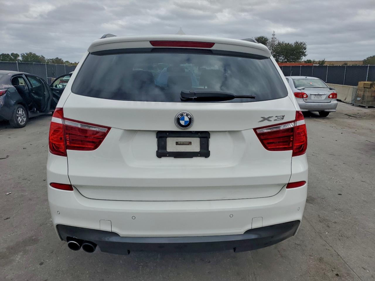2012 BMW X3 XDRIVE35I photo 6