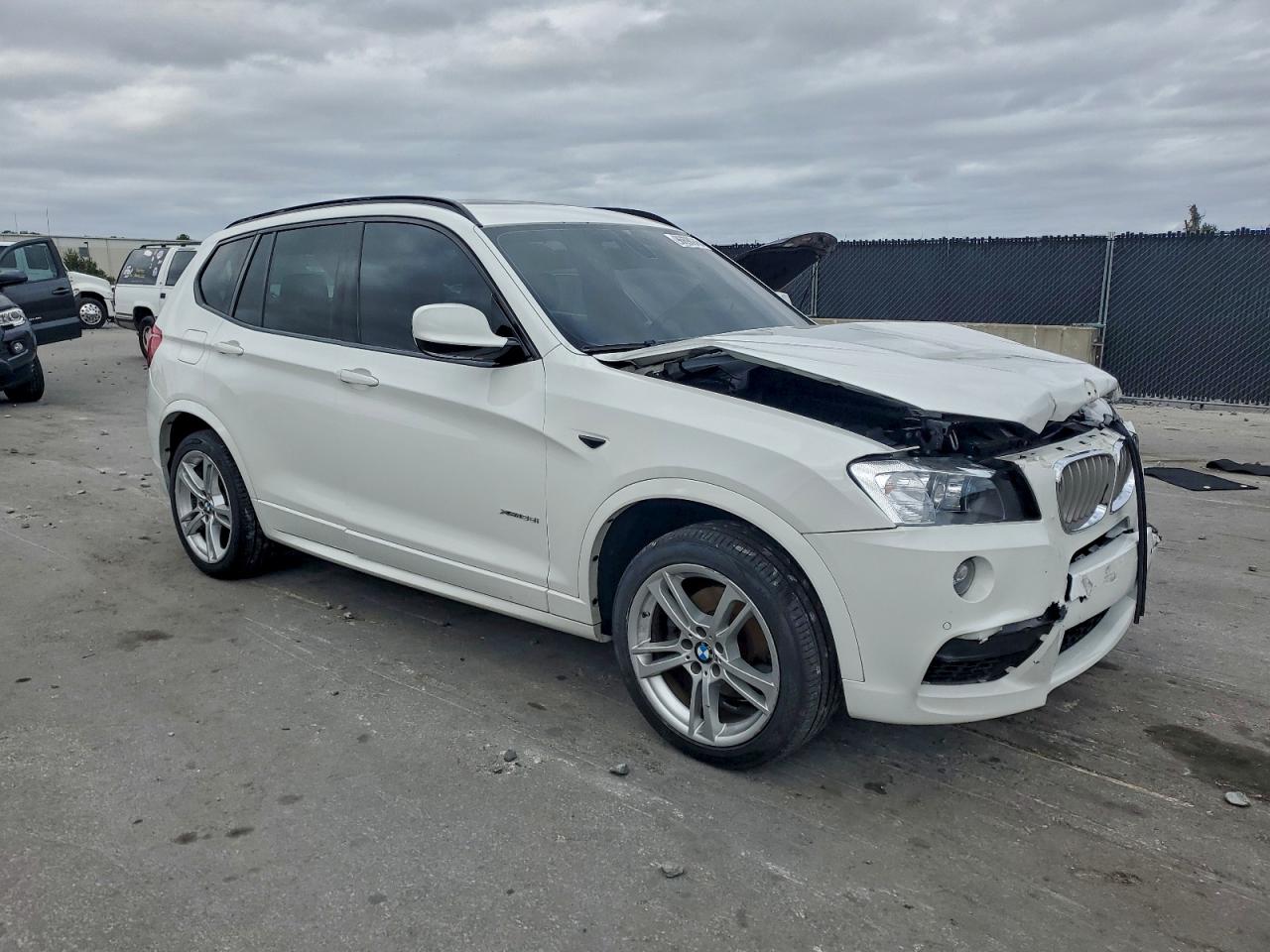 2012 BMW X3 XDRIVE35I photo 4