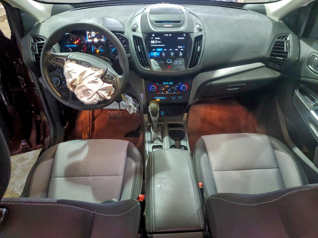 2018 FORD ESCAPE SE photo 8