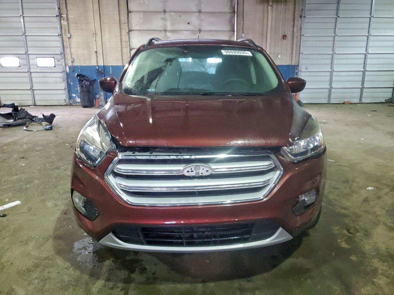 2018 FORD ESCAPE SE photo 5