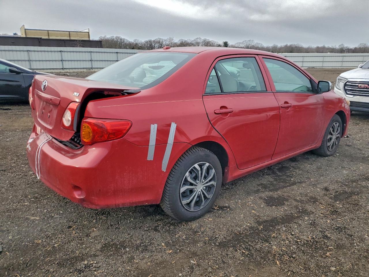 2010 TOYOTA COROLLA BASE photo 3