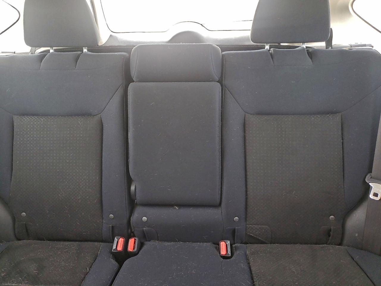 2015 HONDA CR-V LX photo 10