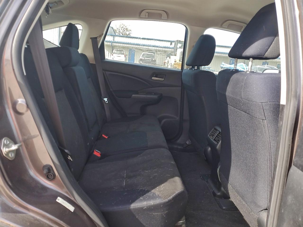 2015 HONDA CR-V LX photo 11