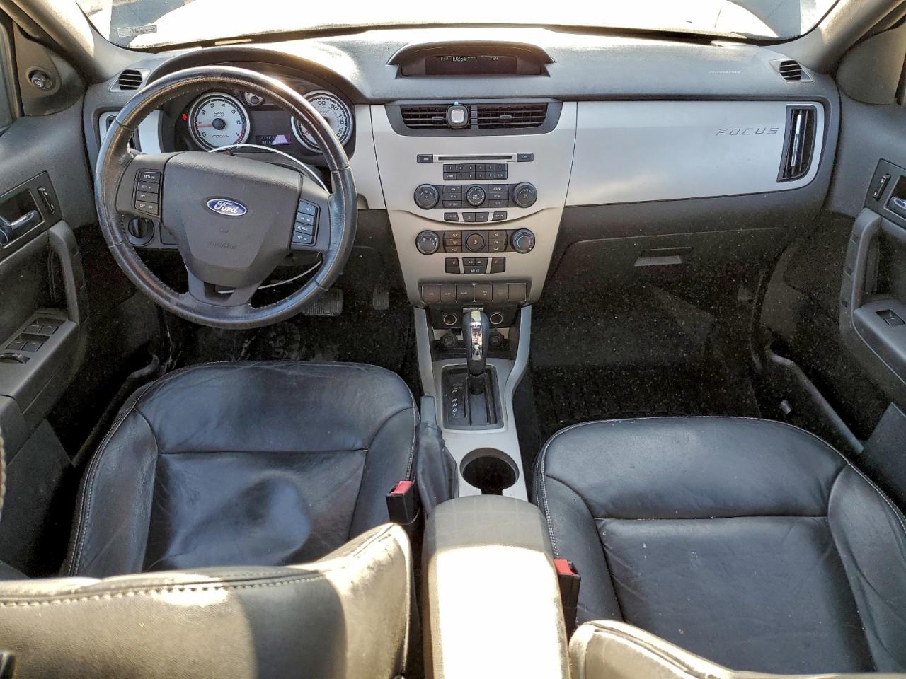 2008 FORD FOCUS SE photo 15