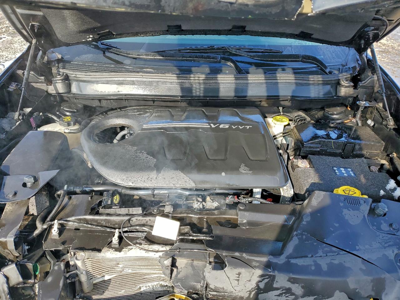 2018 JEEP CHEROKEE OVERLAND photo 12
