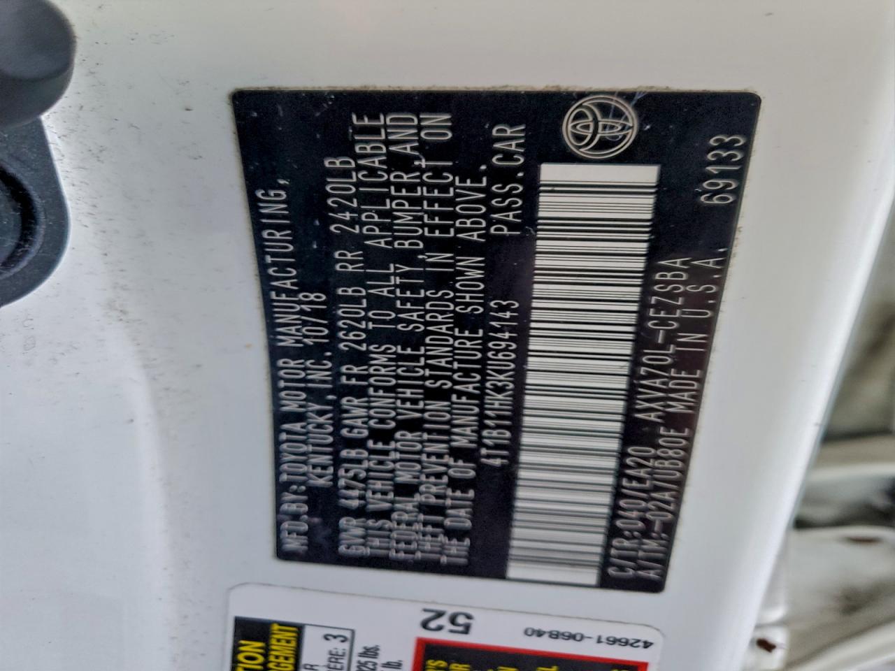 2019 TOYOTA CAMRY L photo 12