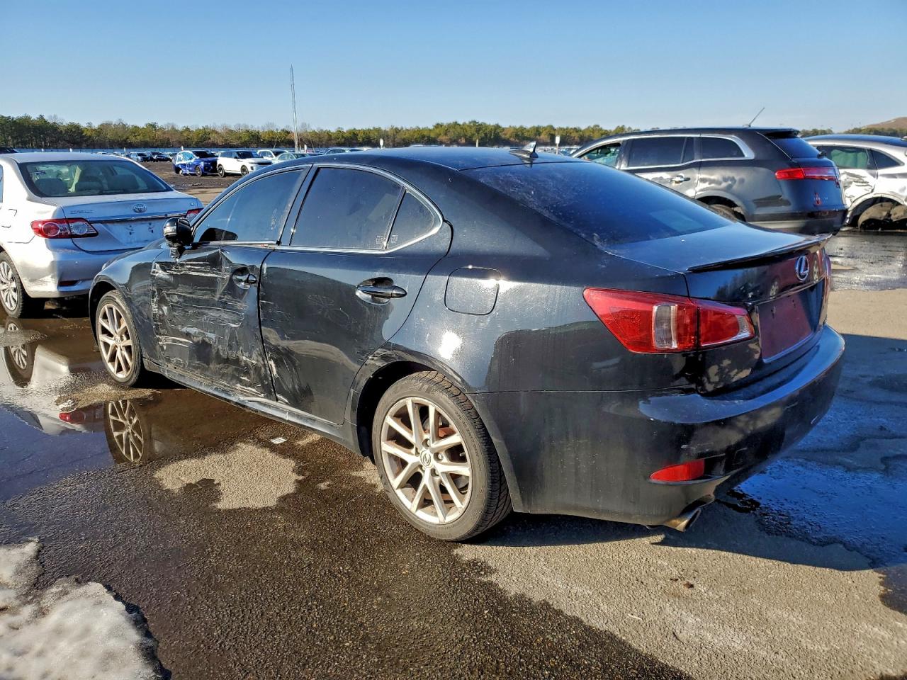 2011 LEXUS IS 250 photo 2