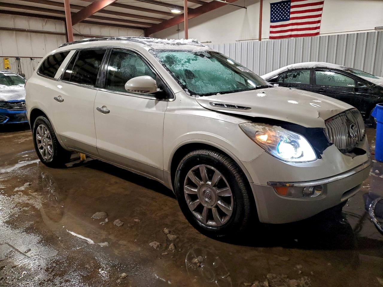 2011 BUICK ENCLAVE CXL photo 4