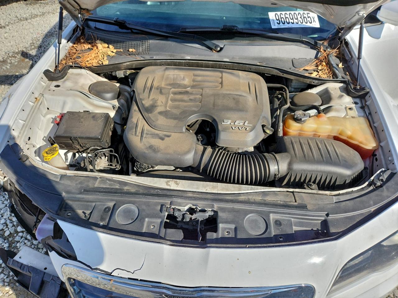 2014 CHRYSLER 300 S photo 11