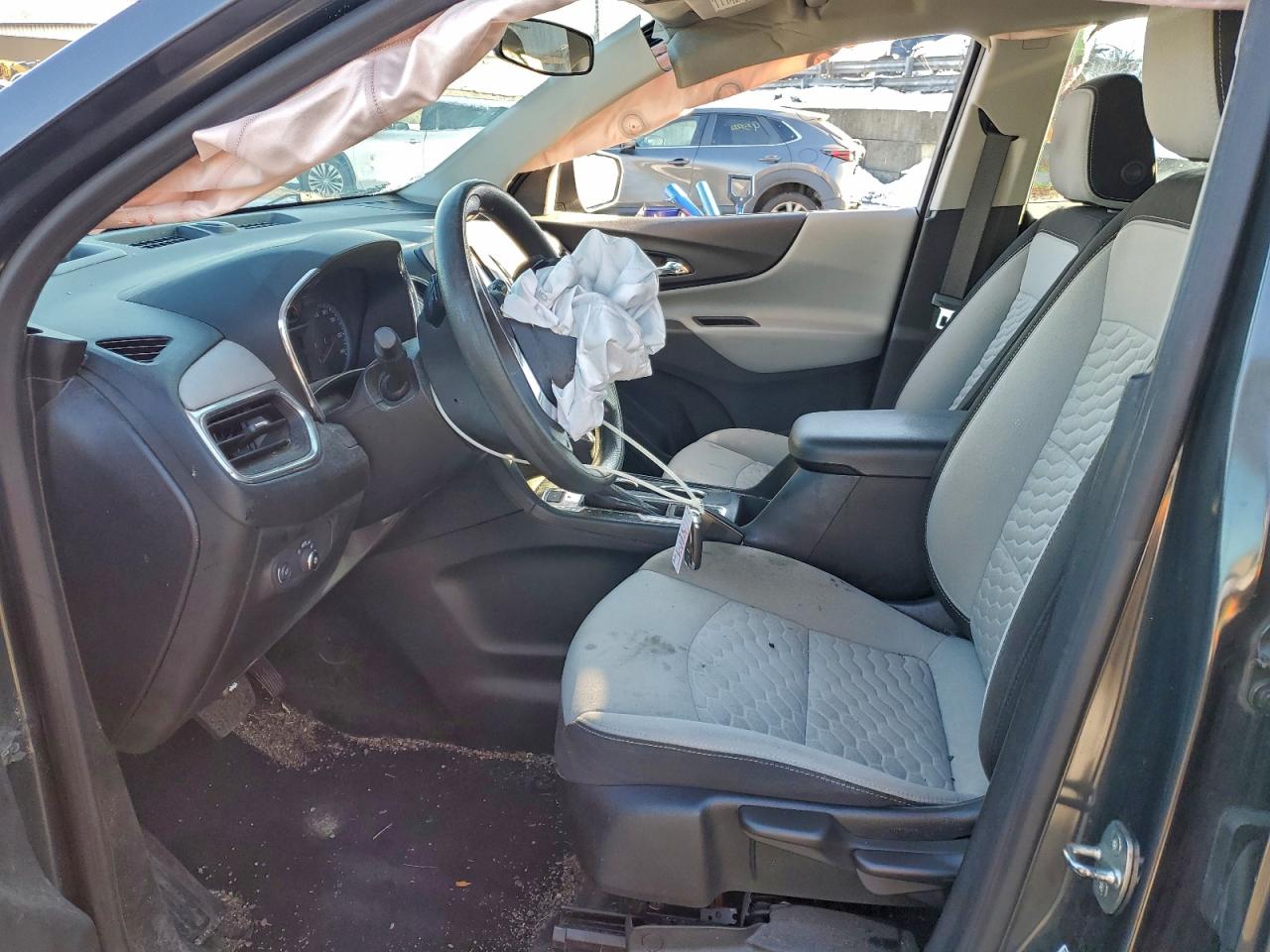 2021 CHEVROLET EQUINOX LS photo 7