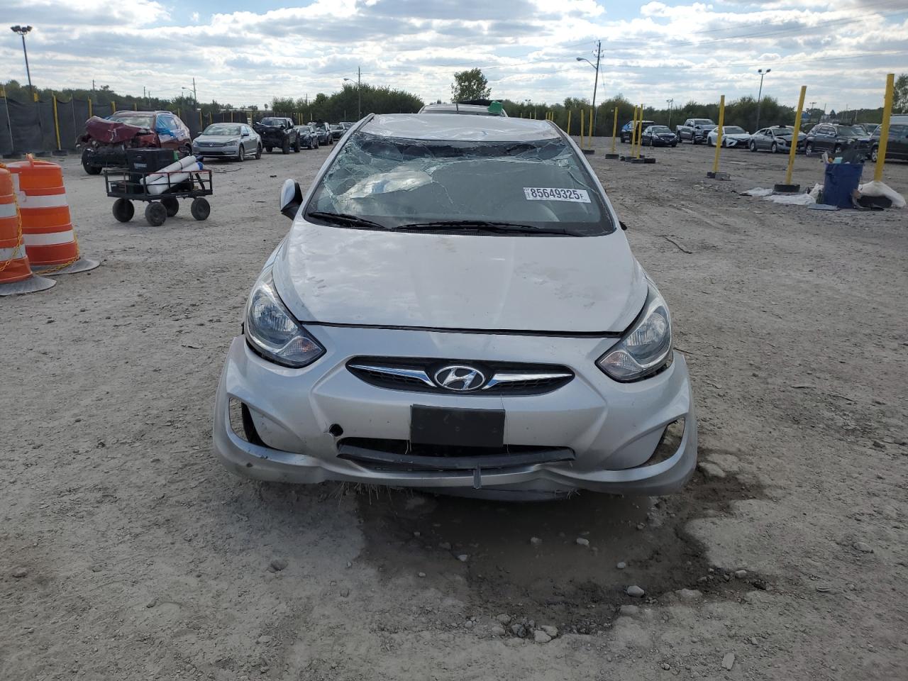 2012 HYUNDAI ACCENT GLS photo 5